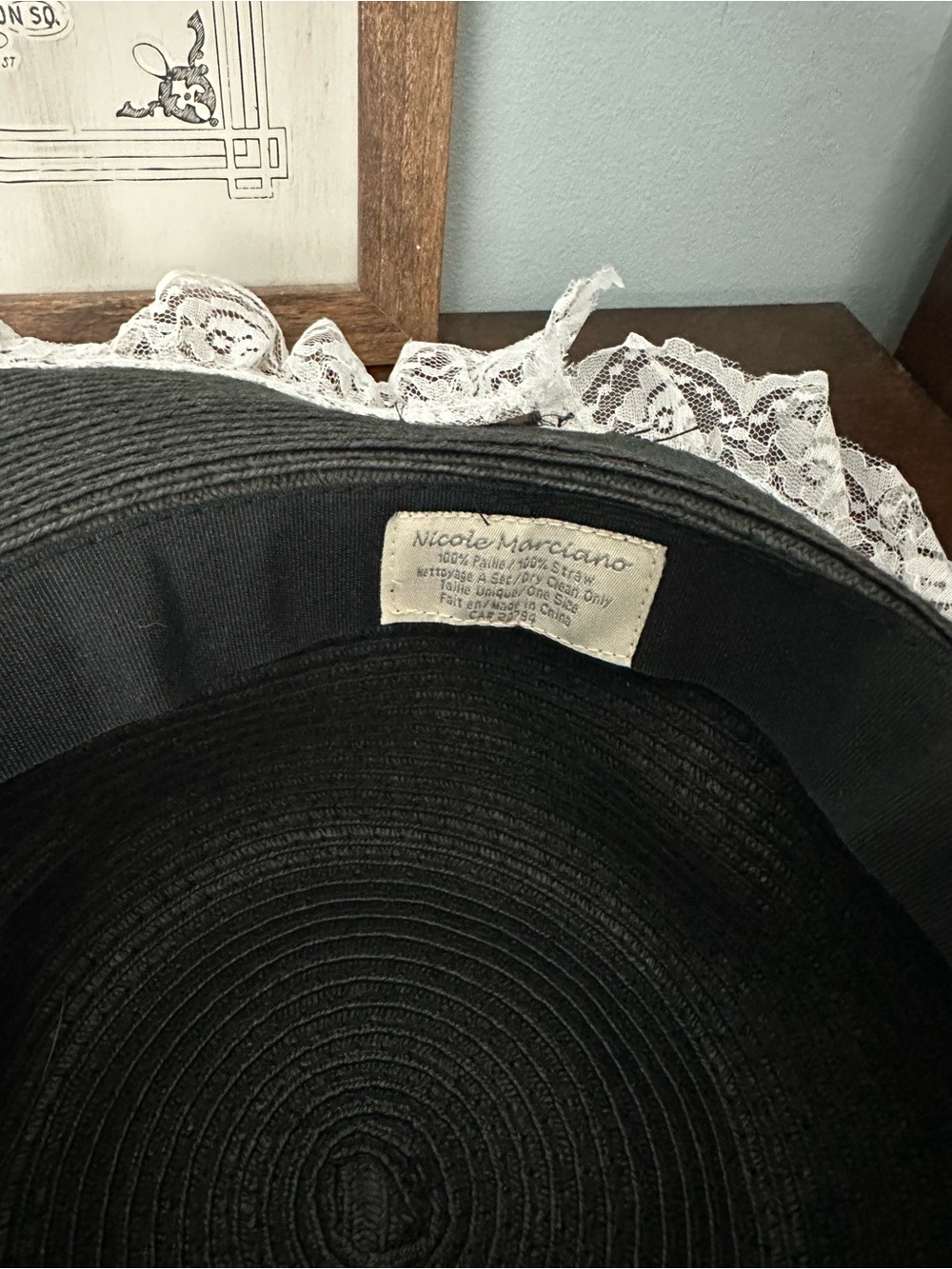 Marciano Black Wide-Brim Straw Hat with White Lace Trim Cottage Summertime - Picture 4 of 4